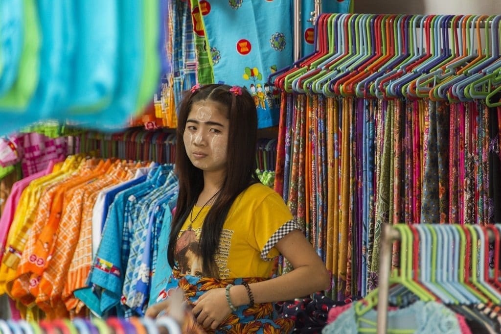 Mae Sot, Burmese Market