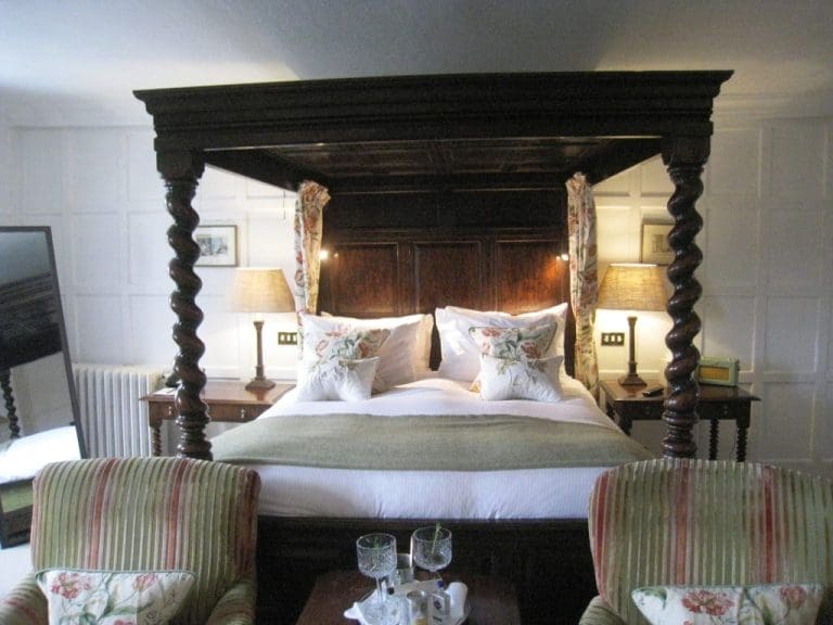 Midhurst Spread Eagle Fit for a Queen Travel Begins at 40