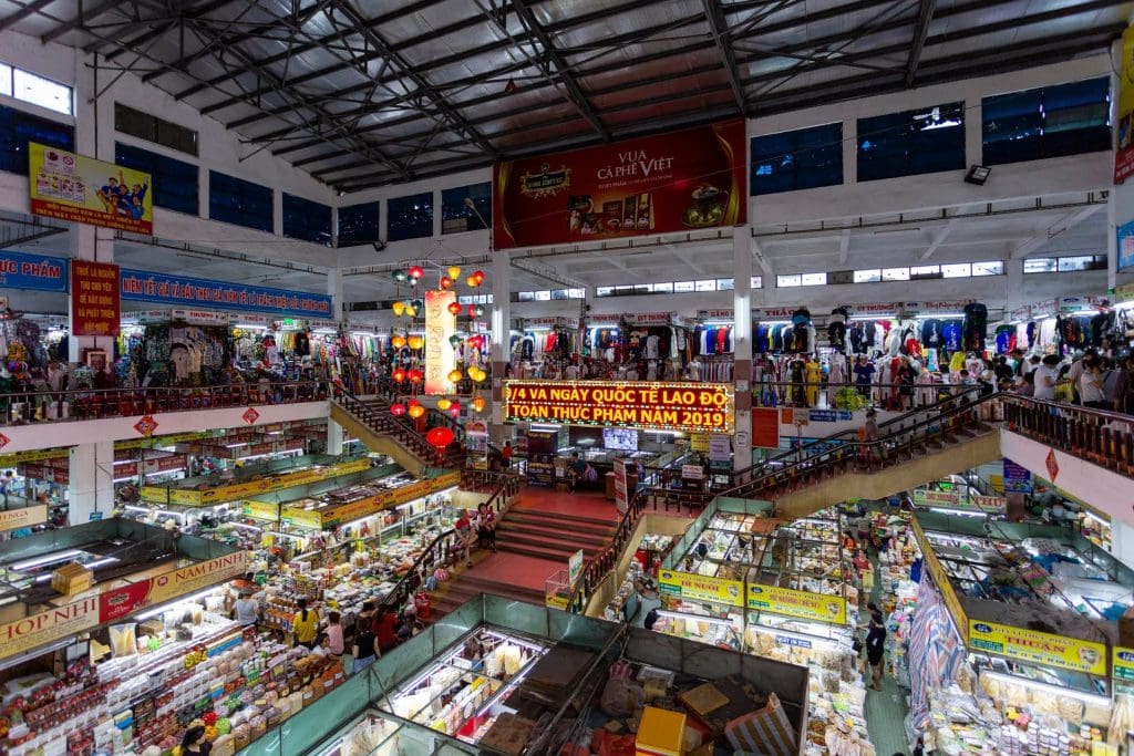 Han Market interior