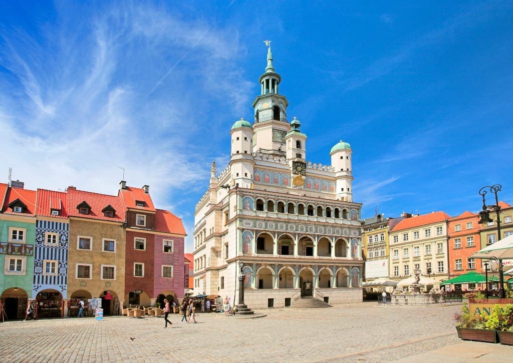 Old Market Square in the morning, photo Poland Travel