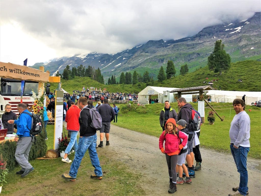 Getting ready for the Shwingen at Engstlensee