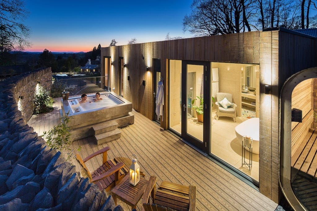  Gilpin Spa Lodge Hot Tub Lake District