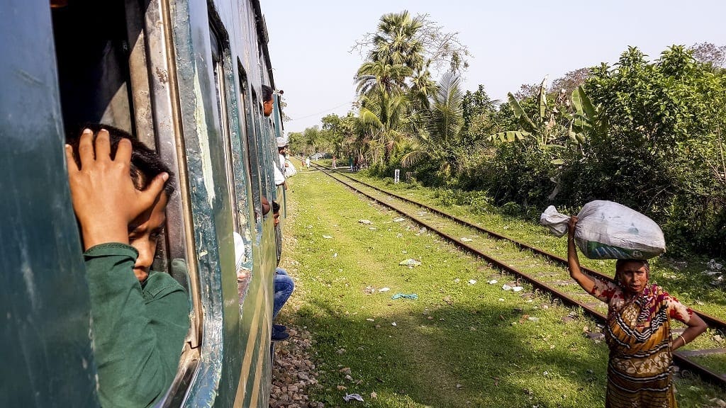 Bangladesh Travel: Rivers, Relics and Wrecks