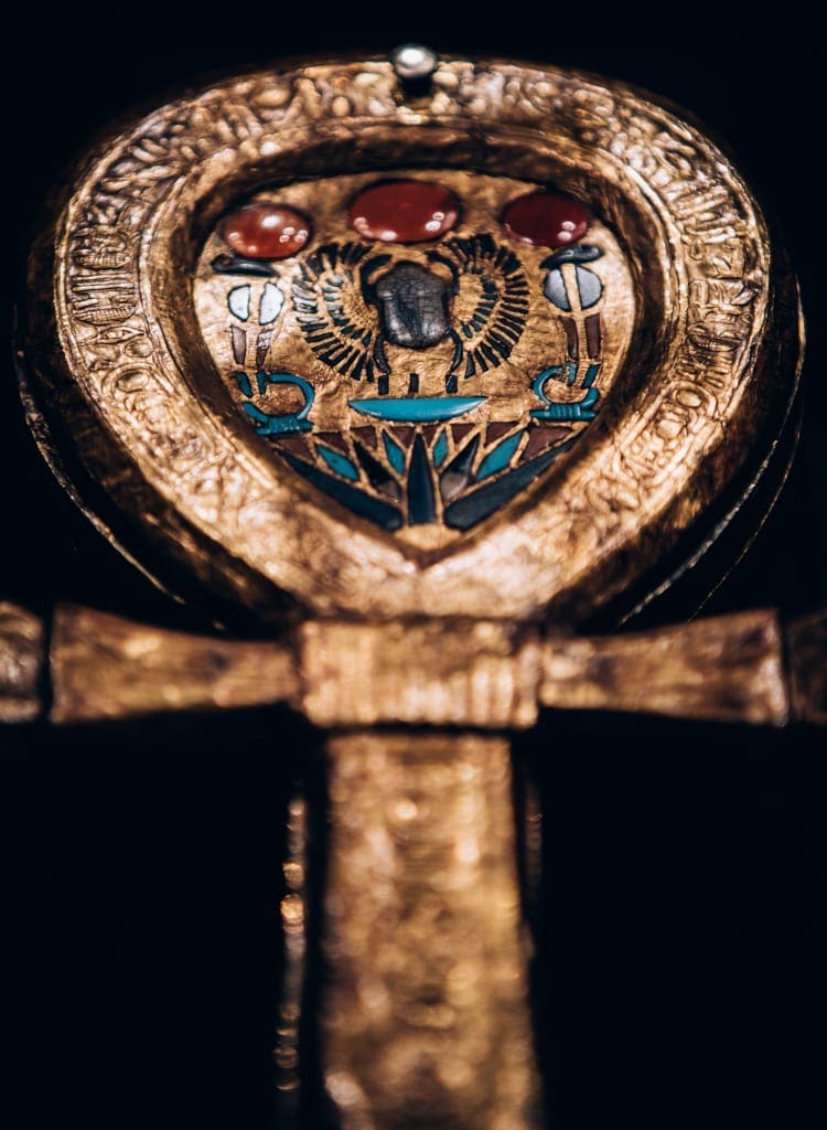 Wooden Gilded Mirror Case in Form of an Ankh, Inlaid with Blue Glass and Carnelian - CREDIT IMG