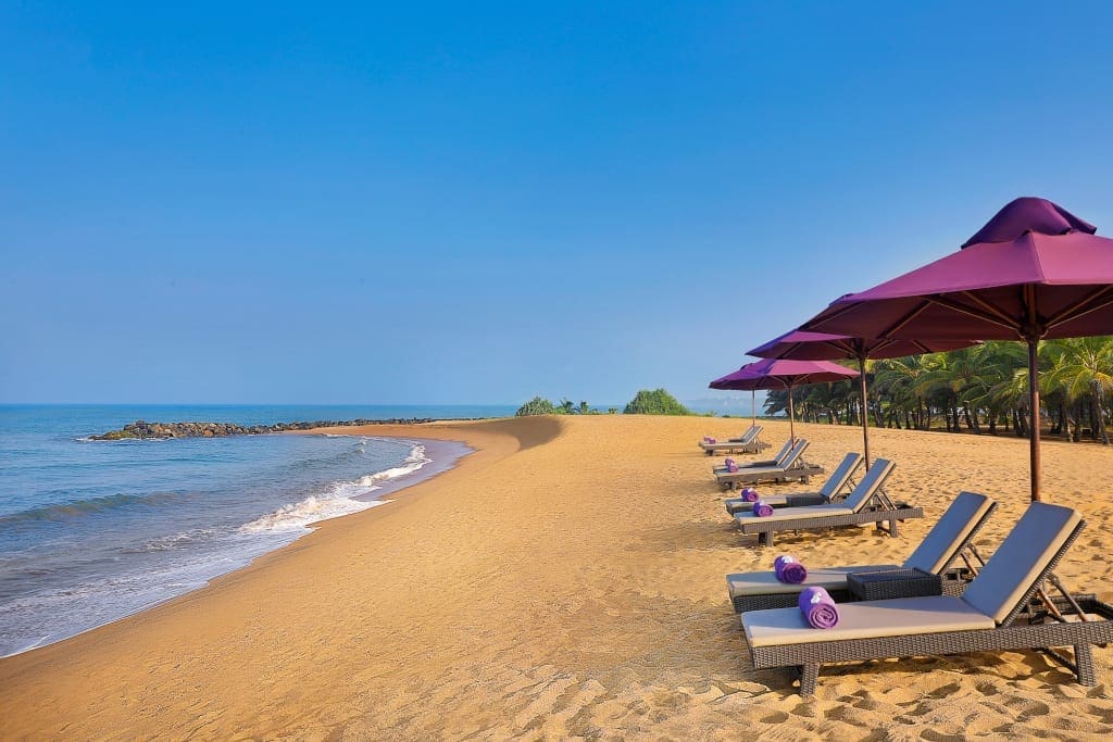 Avani Kalutara Resort - Beach