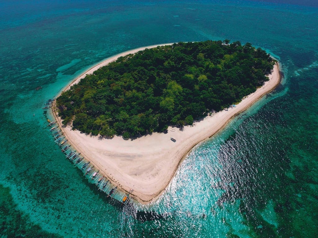 The Philippines has wonderful beaches to explore