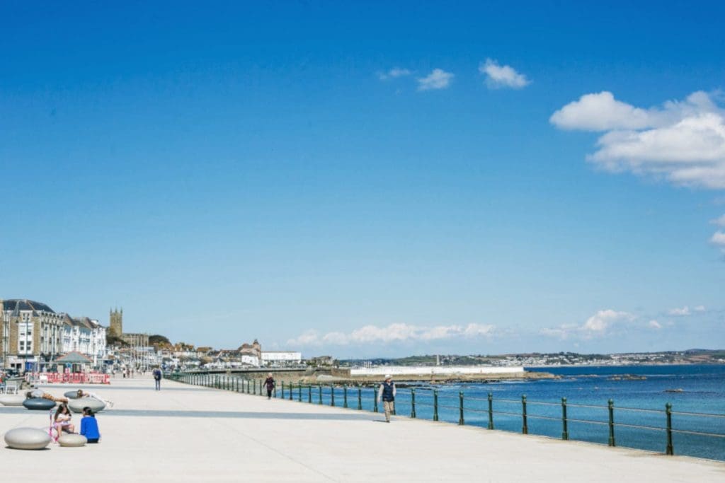 penzance-staycation-english-seaside-town-travel-begins-at-40