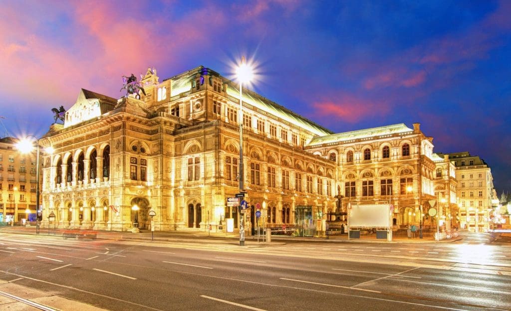 Vienna 's State Opera House at night, Austria