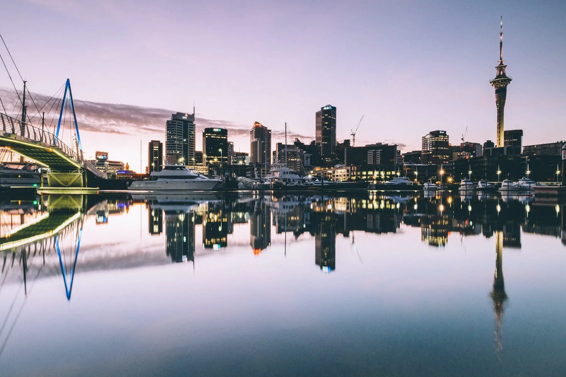 Auckland Skyline, Dan Freeman Unsplash