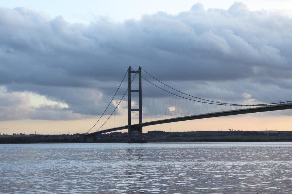 Humber Bridge bridges in the UK