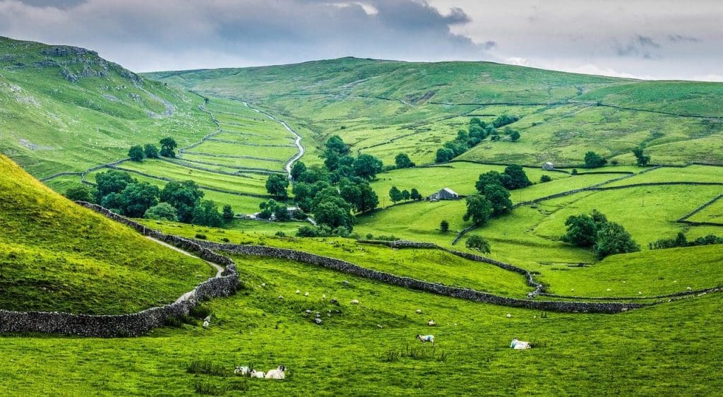 yorkshire dales best road trips in uk