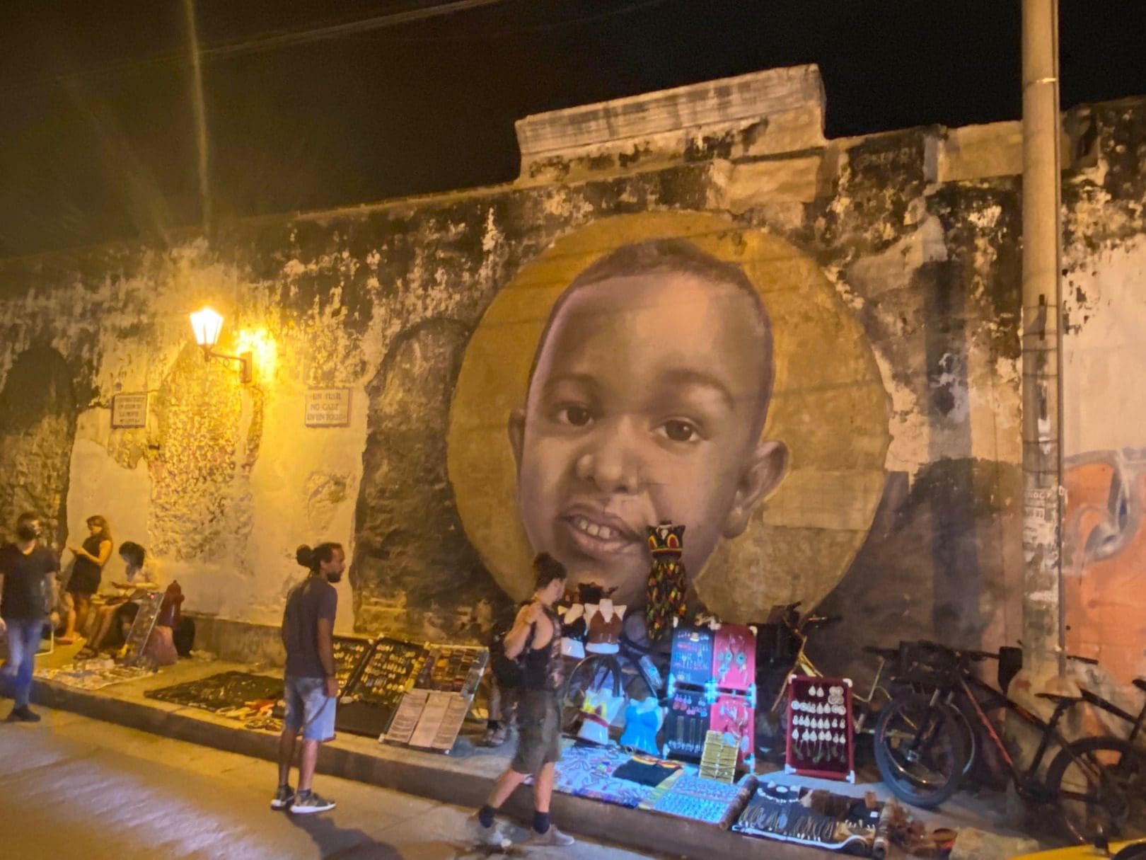 Cartagena graffiti art in Getsemaní