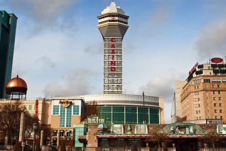 Guide to Ontario’s Entertainment Districts: Culture, Countryside and Casino Towns
