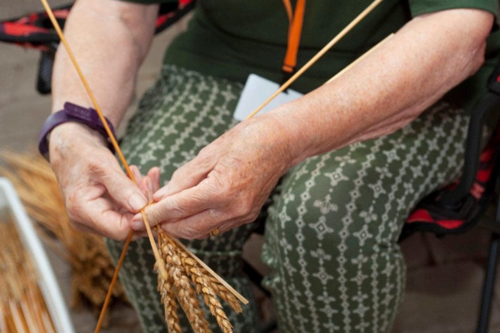 Corn Dolly making