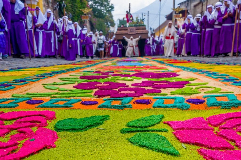 semana santa antigua guatemala
