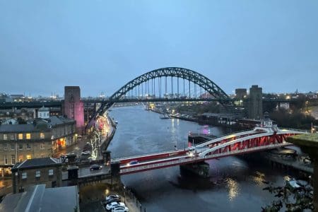Five Cities to Break Up the Edinburgh to London Train Journey