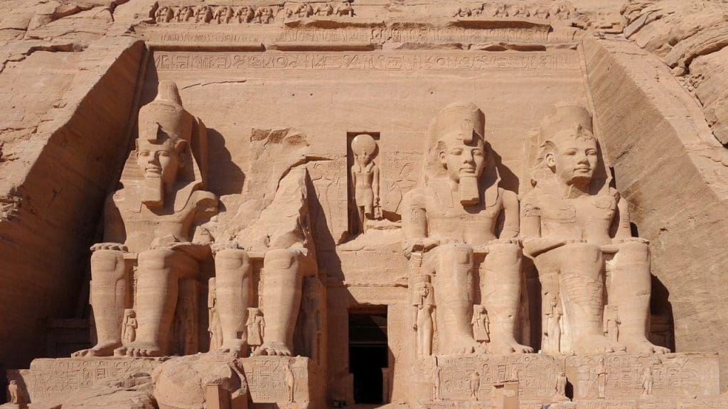 Things to do in Egypt: visit Abu Simbel, Pixabay