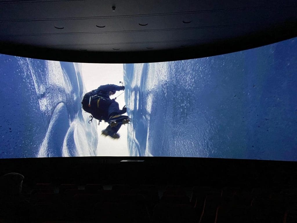 Impressive film at the Norwegian Glacier Museum