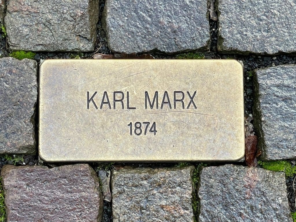 Karl leaves his Marx in Karlovy Vary