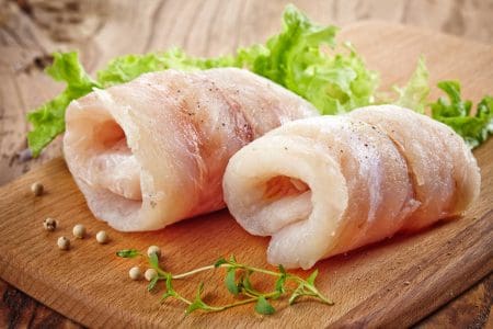 How to Make Stuffed Hake Rolls with Spinach