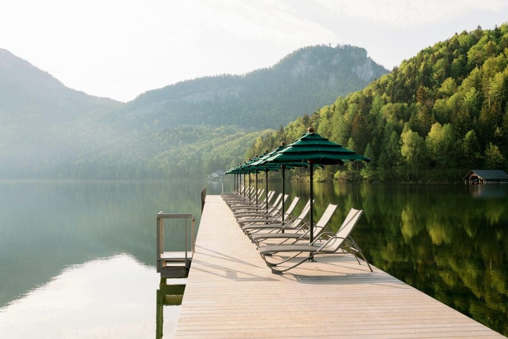 Relax by the lake at the Mayr Clinic