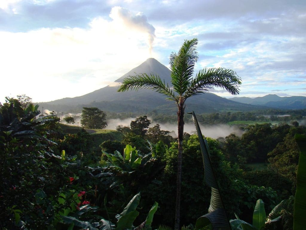 Arenal Volcano Costa Rica Pixabay San Jose Light festival Festival de la Luz