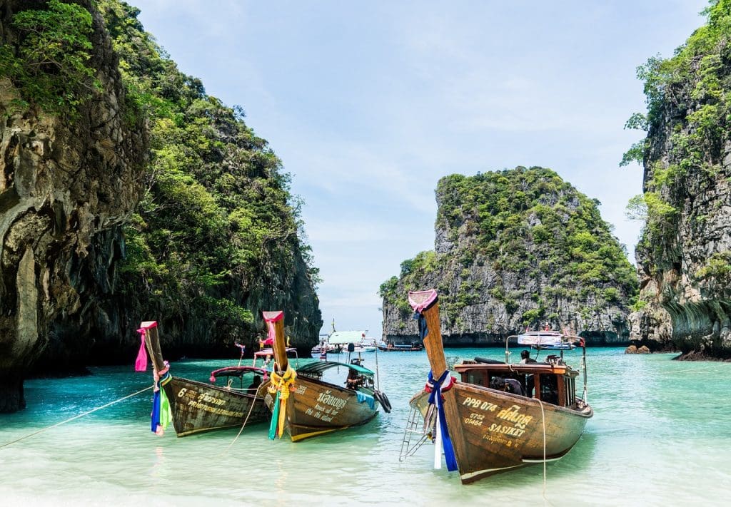 Things to do in Phuket Thailand beach Pixabay