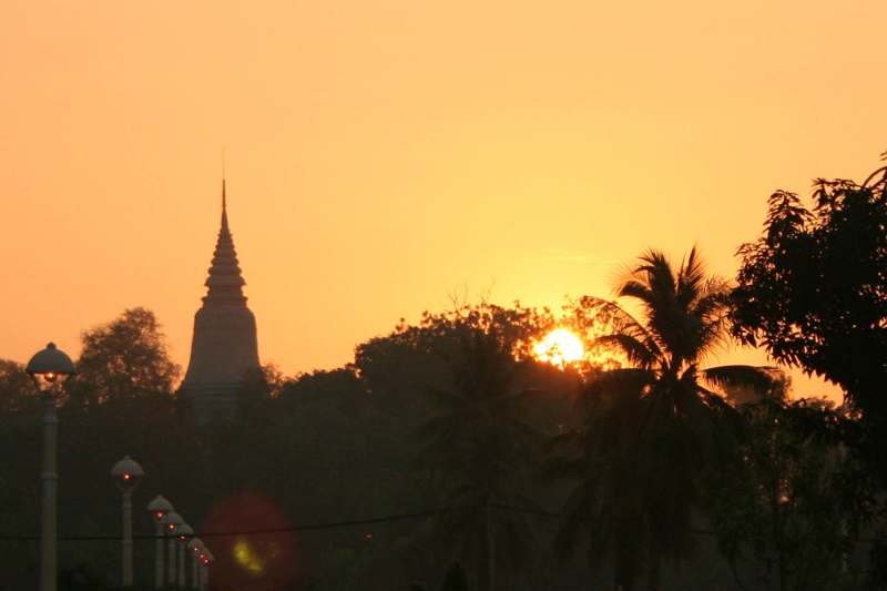 Wat Phnom, Phnom Penh