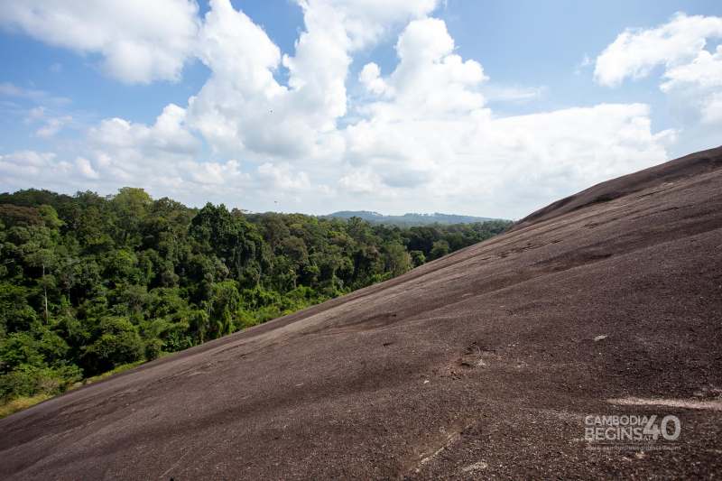Nam Lear Mountain / Roum El Stone Field