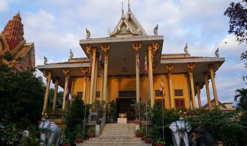 Wat Ounalom, Phnom Penh