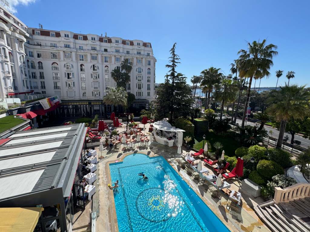 The pool at Le Majestic Cannes