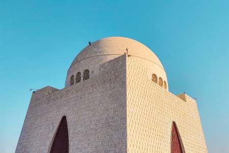 Recognizing Karachi’s Cultural Sites and Contemporary Wonders