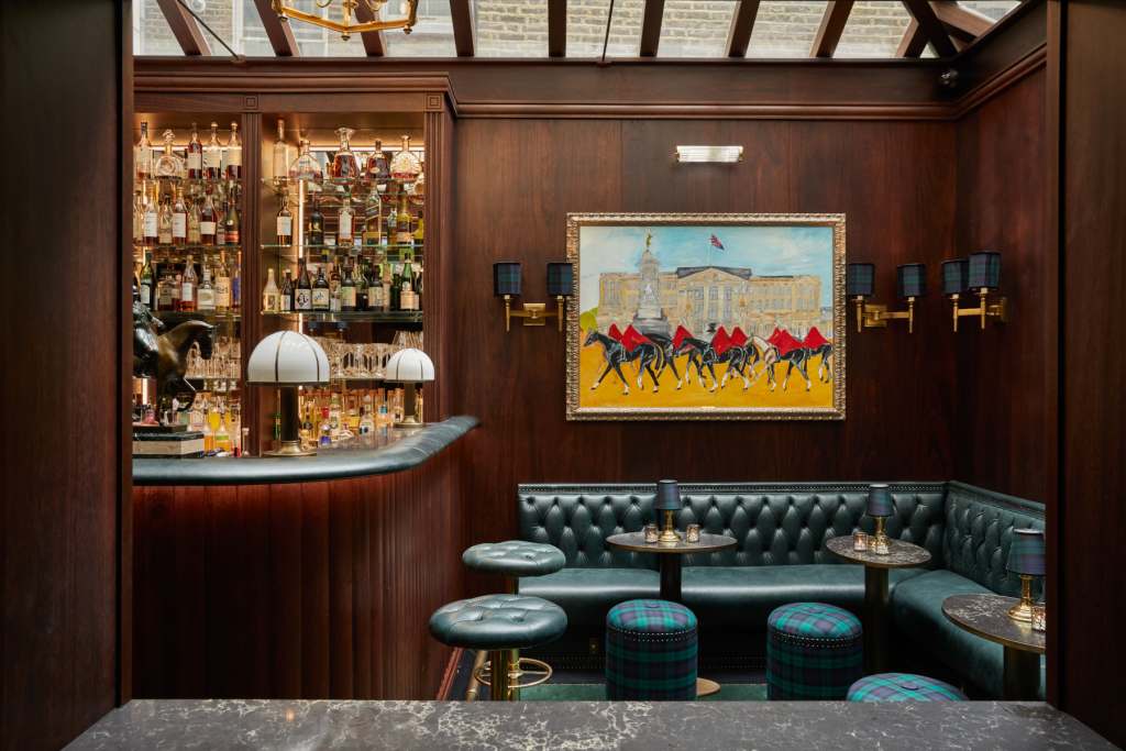 The Milestone Stables Bar conservatory 1.jpg