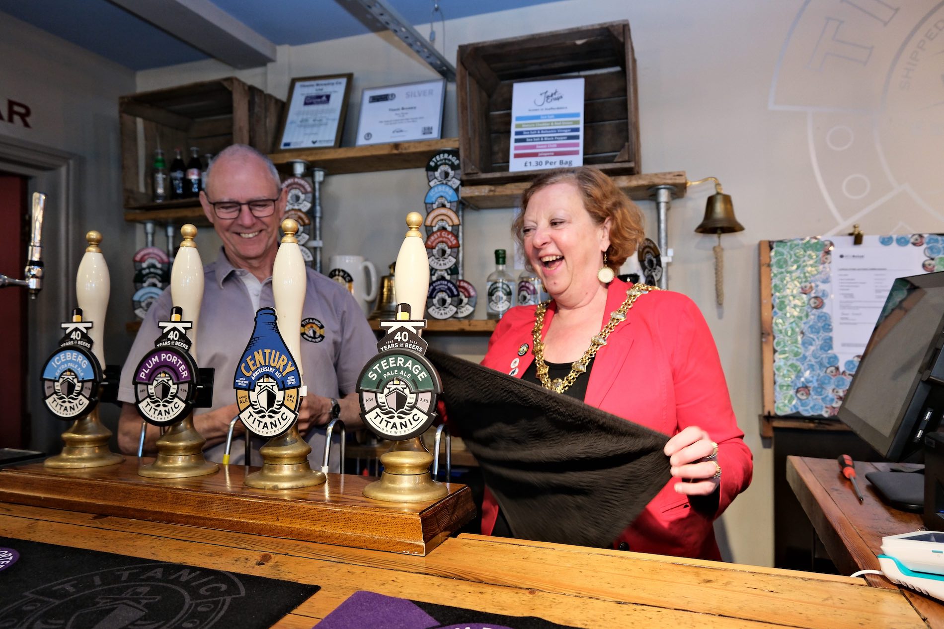 Titanic Centenary Ale Dave Bott (owner) and Lord Mayor of Stoke-on-Trent Councillor Lyn Sharpe
