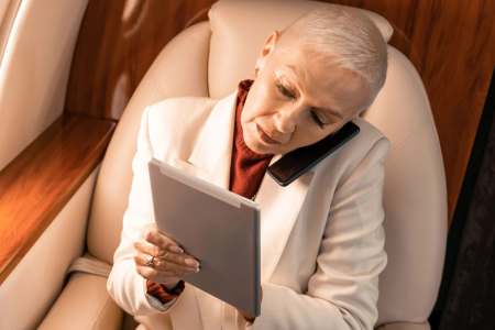 How to Save on Flights for Seniors Flying After 60?