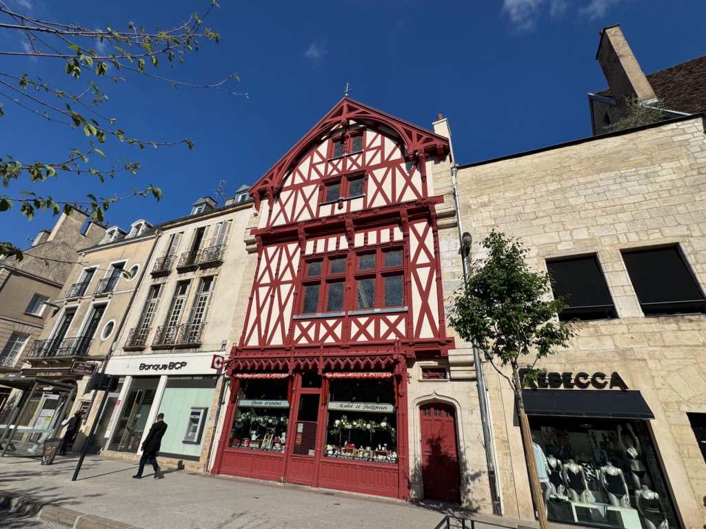 Mulot & Petitjean, a gingerbread shop founded in 1796