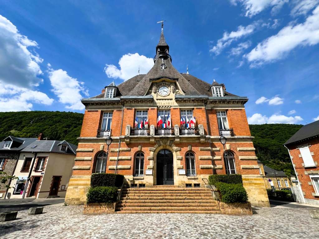 Town hall at Haybes