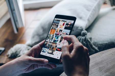 Psychology Tricks That Make Readers Scroll Through Content