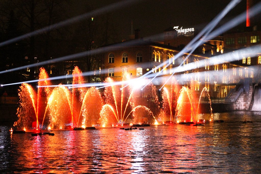 Tampere Festival of Light by Laura Paronen (Valoviikot)