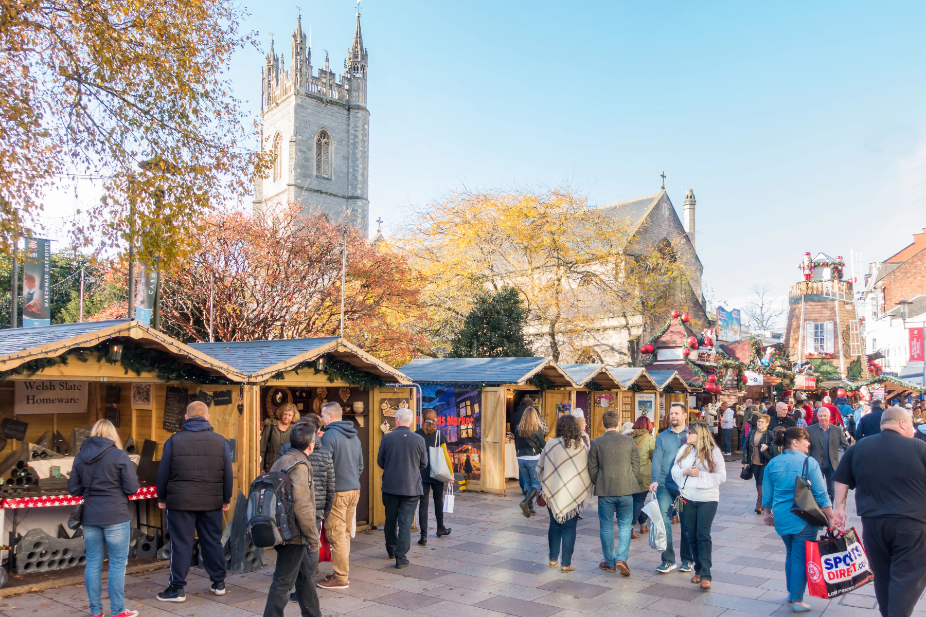 Depositphotos_174944212_XL Cardiff Christmas Market