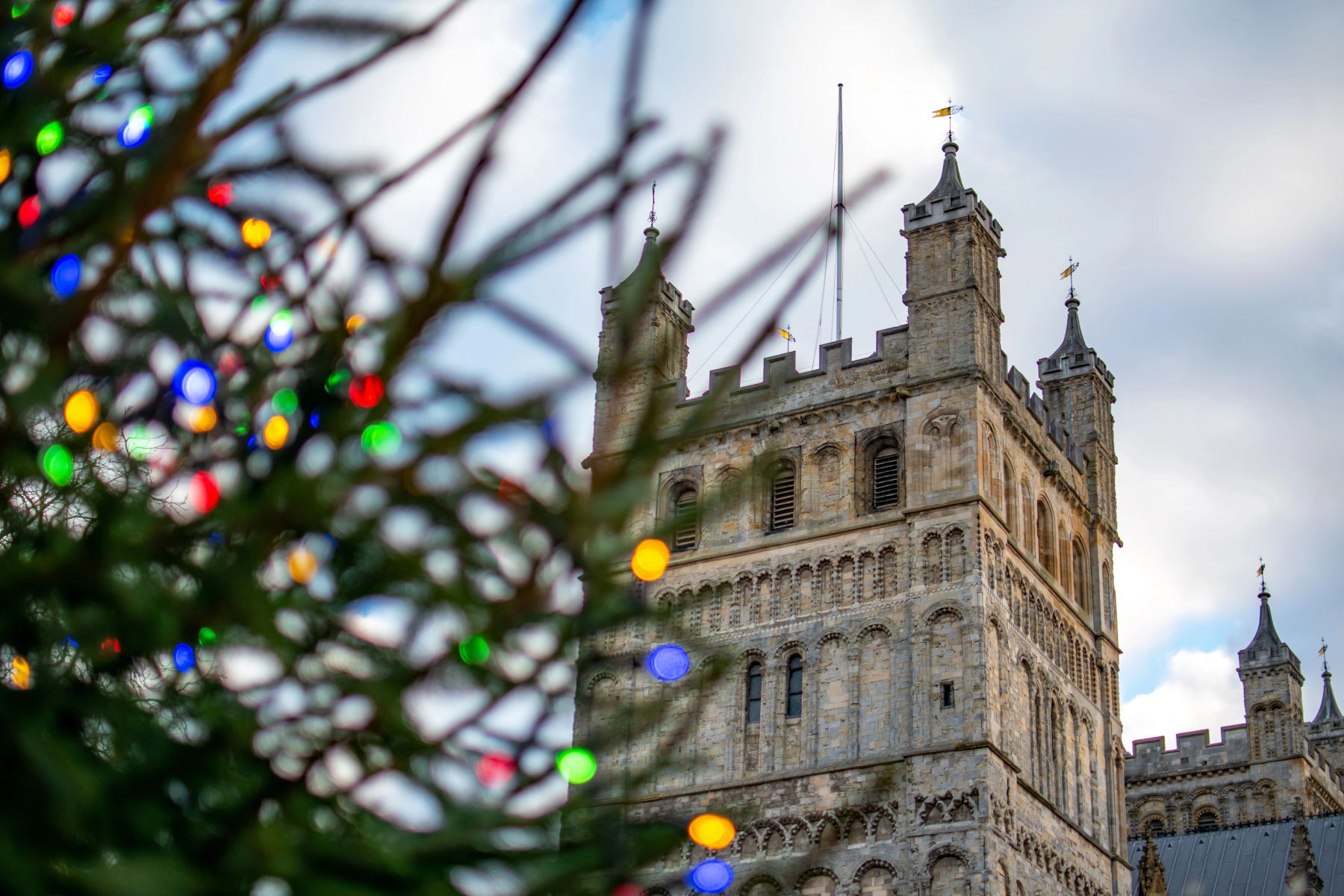 Depositphotos_690398420_XL Exeter Cathedral Christmas Market