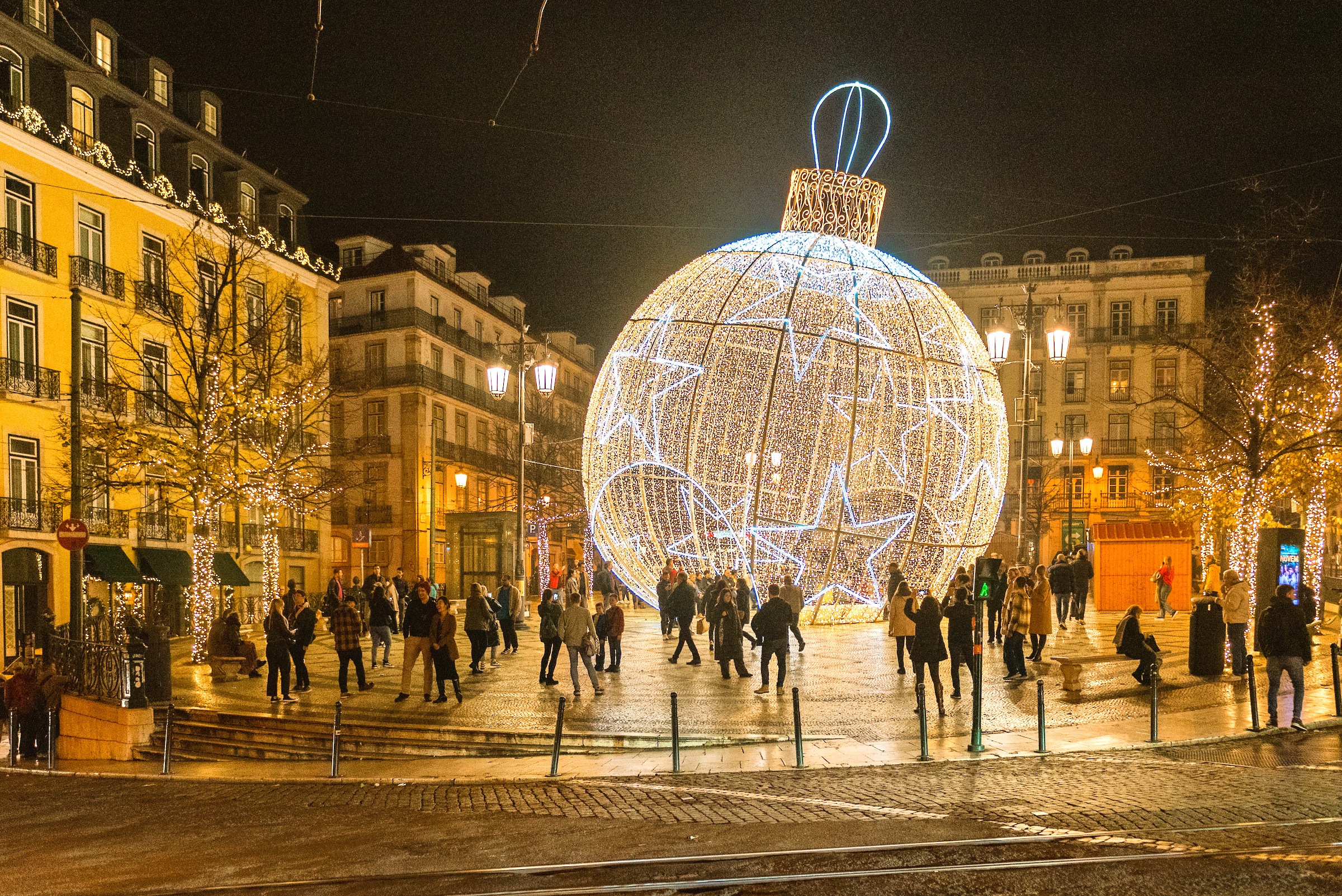 Street decorations Wonderland Lisboa 2025