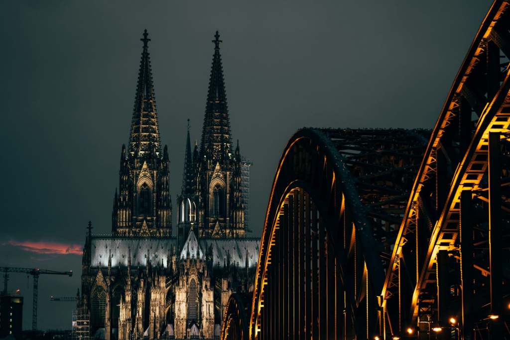 cologne cathedral christmas