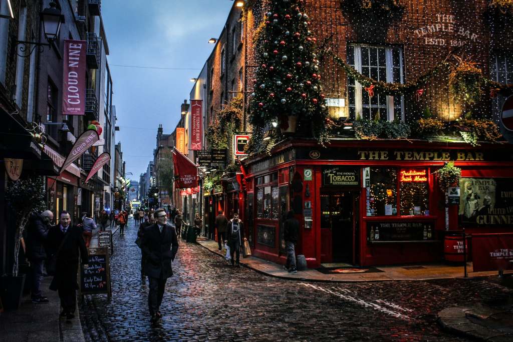 Temple Bar Dublin Christmas