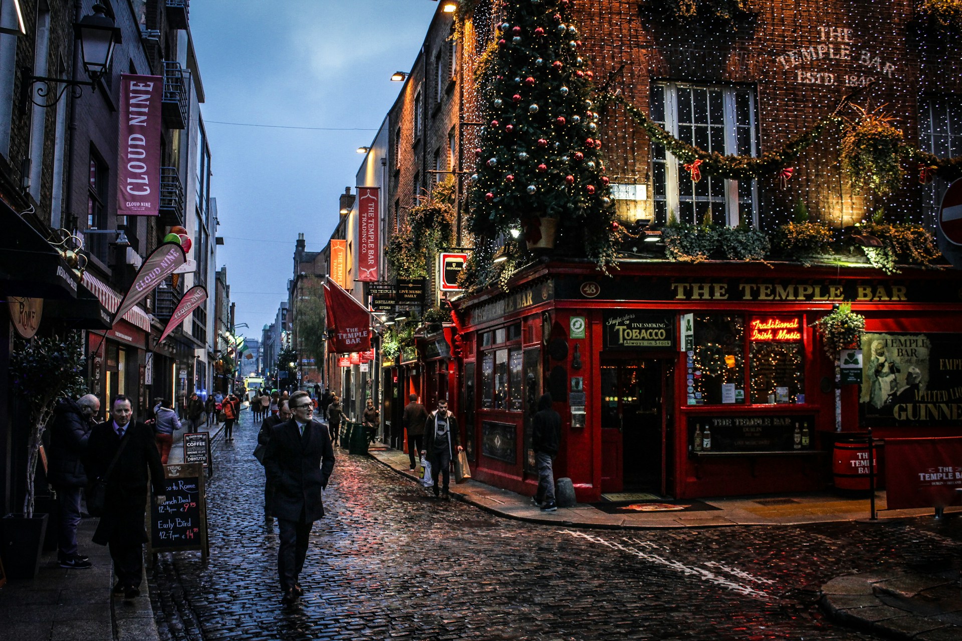 Temple Bar Dublin Christmas