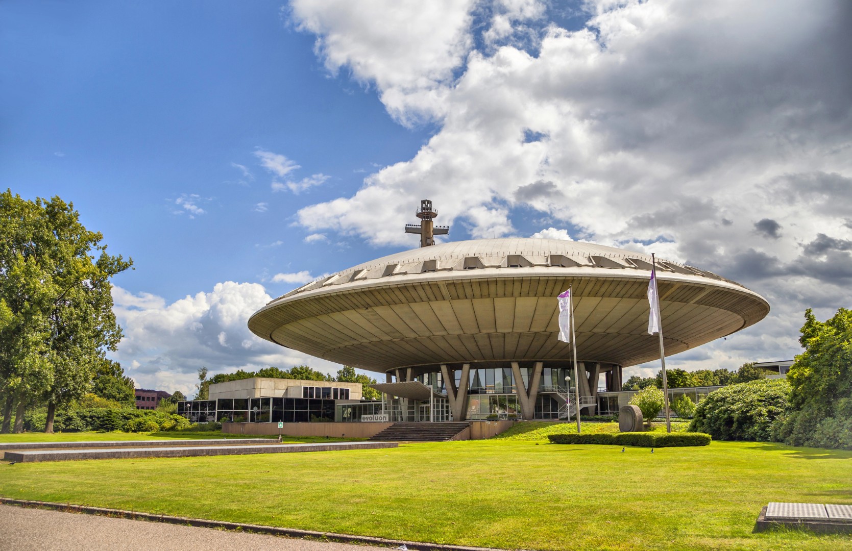 Evoluon-Eindhoven-Netherlands-Depositphotos_51213729_XL (Large)