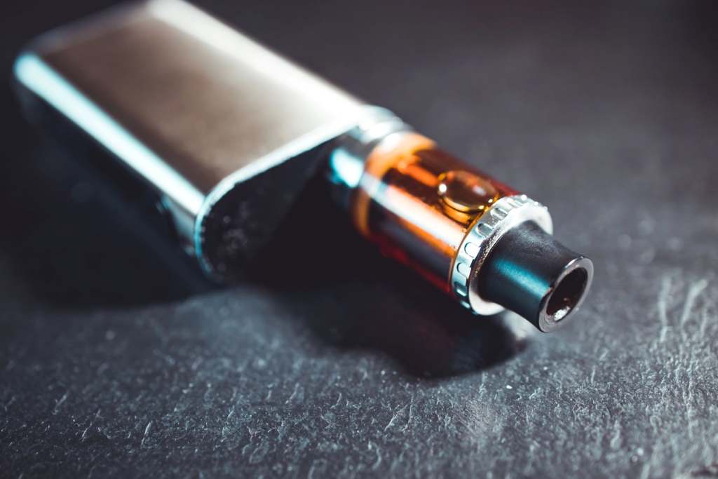 Can you vape in Thailand?