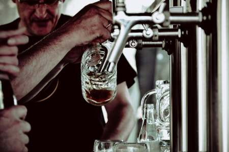 beer-julian-hochgesang-Oxv71umrSgI-unsplash