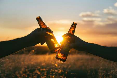 El Milanito 2026 (Craft Beer, Music & Food Festival) 2026, Zaratán, Spain beer-wil-stewart-UErWoQEoMrc-unsplash