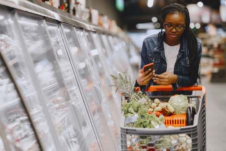 Essential Tips for Grocery Shopping Abroad